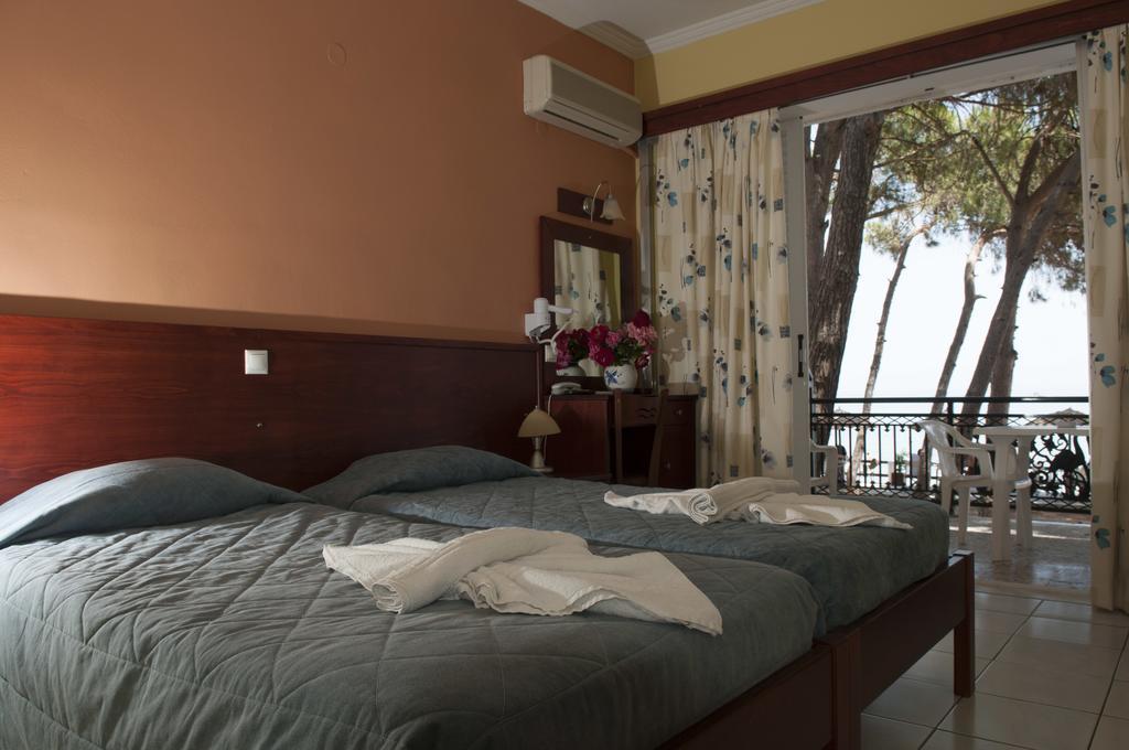 Castello Beach Hotel Argassi Oda fotoğraf